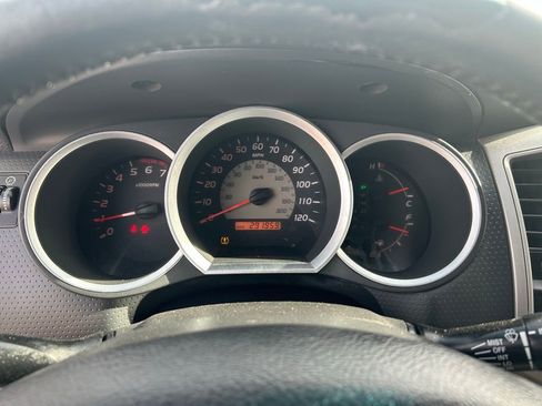 Used 2006 Toyota Tacoma 4x4 Double Cab image 32