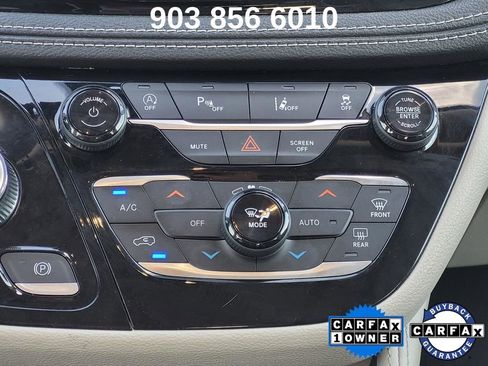 Used 2023 Chrysler Pacifica Limited image 19