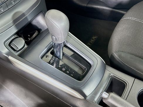 Used 2018 Nissan Sentra S FWD image 23