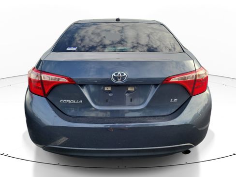 Used 2018 Toyota Corolla LE w/ LE Premium Package FWD image 5