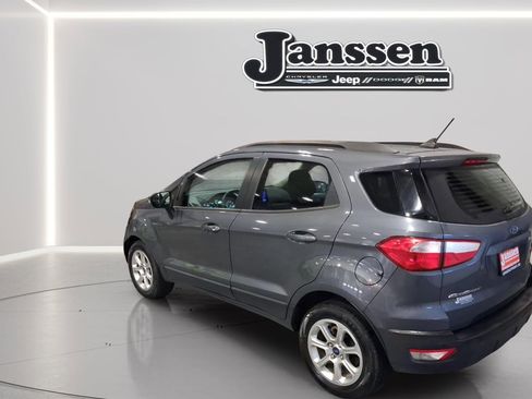 Used 2021 Ford EcoSport SE image 3