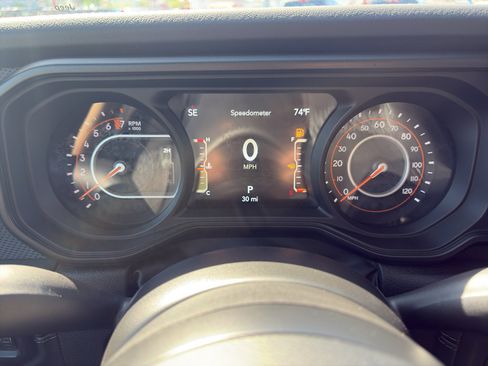 New 2026 Jeep Gladiator Rubicon AWD/4WD image 14