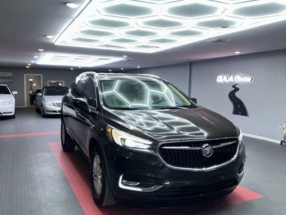 Used 2018 Buick Enclave Essence