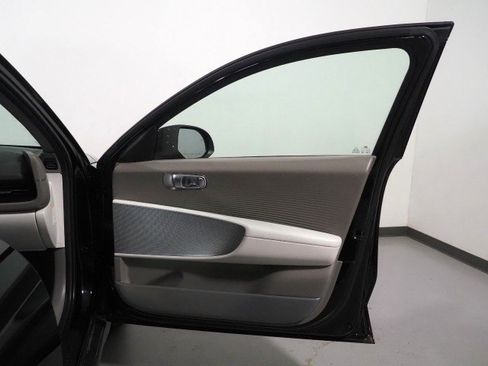 Used 2023 Hyundai Ioniq 6 SEL image 56