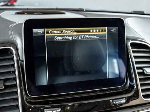 Used 2017 Mercedes-Benz GLE 43 AMG 4MATIC w/ Premium 2 Package image 37