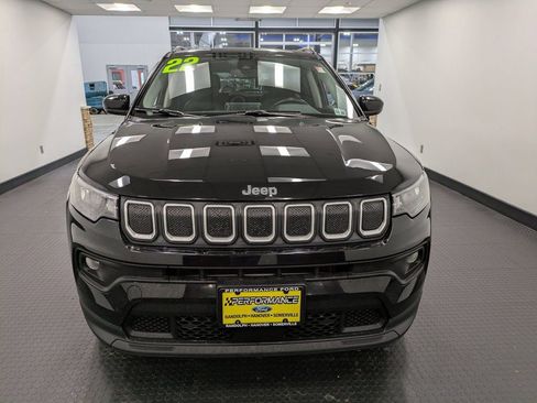 Used 2022 Jeep Compass Latitude w/ Sun and Sound Group image 2