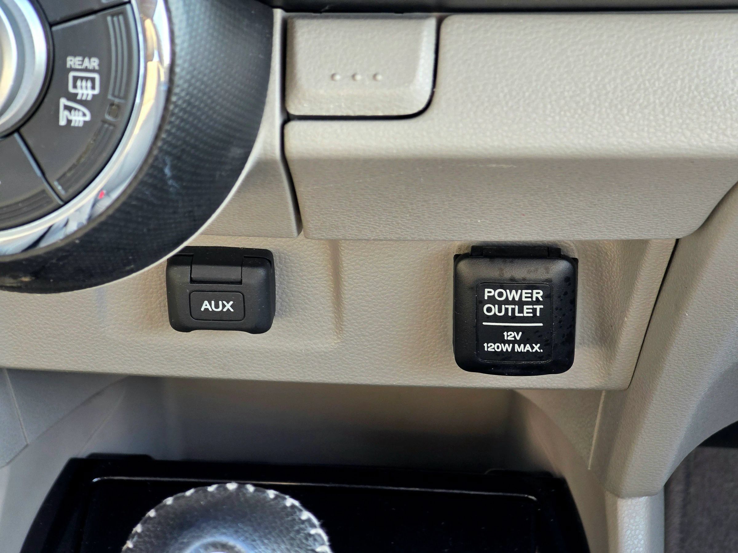 Used 2014 Honda Insight EX image 29
