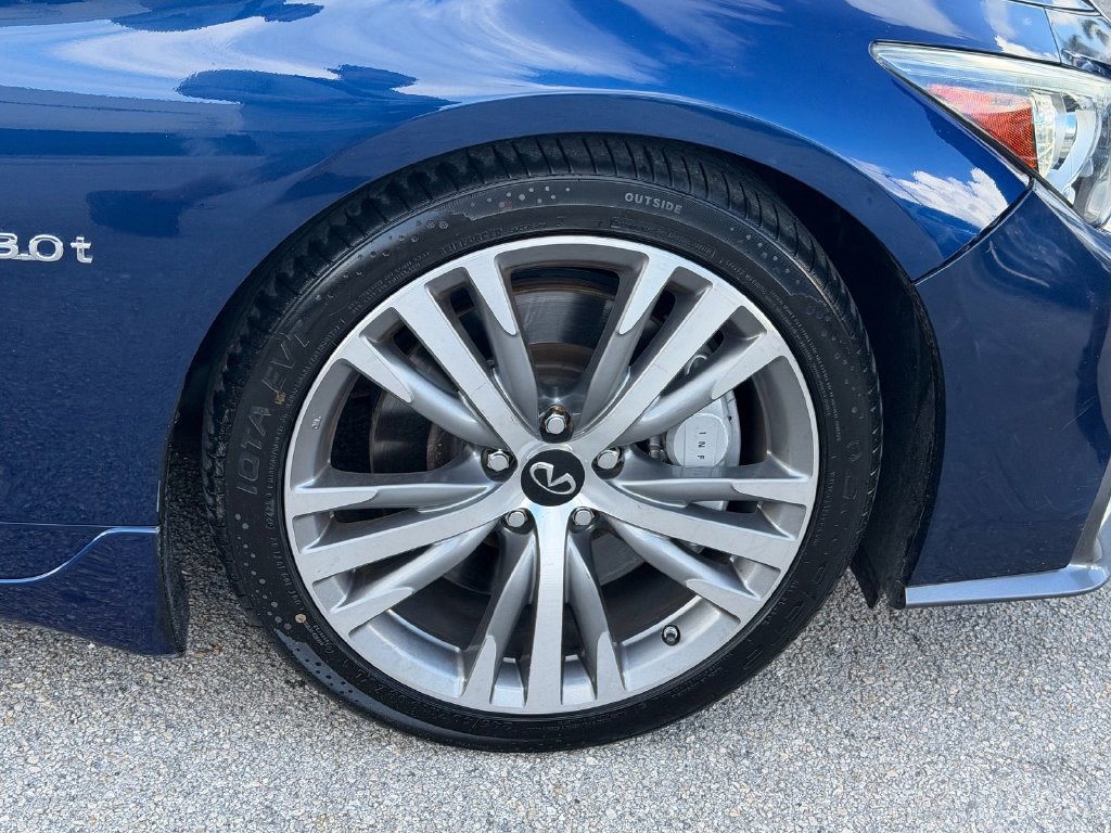 Used 2020 INFINITI Q50 Sport RWD image 9