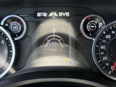 Used 2021 RAM 1500 Big Horn AWD/4WD image 15