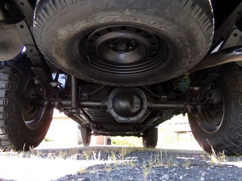 Used 2004 Dodge Dakota 4x4 Regular Cab w/ Tire & Handling Group image 28