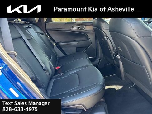 Certified 2024 Kia Sportage EX image 23