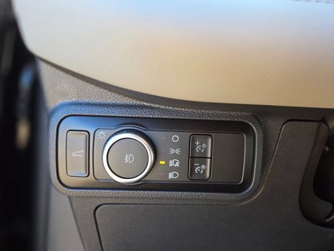 New 2026 Ford Explorer Active w/ Active Comfort Package RWD image 31