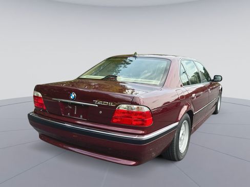 Used 2001 BMW 740iL RWD image 28