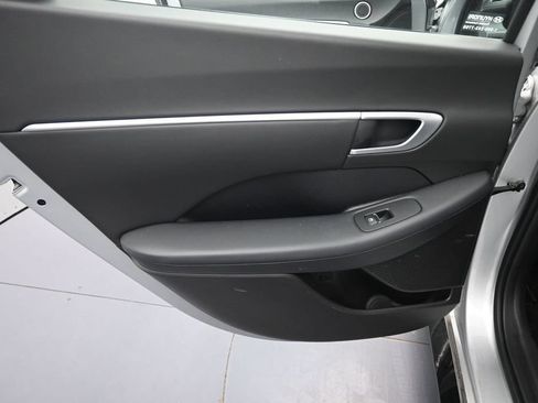 Used 2025 Hyundai Sonata SEL FWD image 14