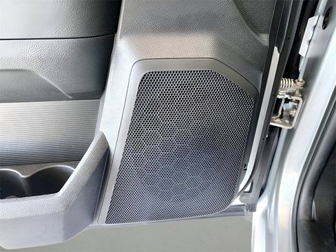 New 2026 RAM 2500 Big Horn AWD/4WD image 15