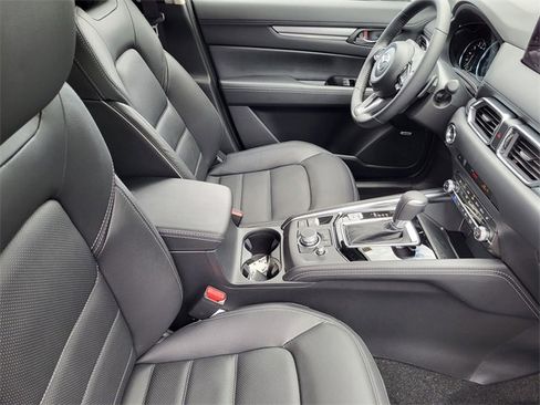New 2025 MAZDA CX-5 AWD 2.5 S w/ Premium Plus Pkg image 14