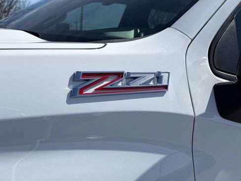 Used 2025 Chevrolet Silverado 1500 RST image 11