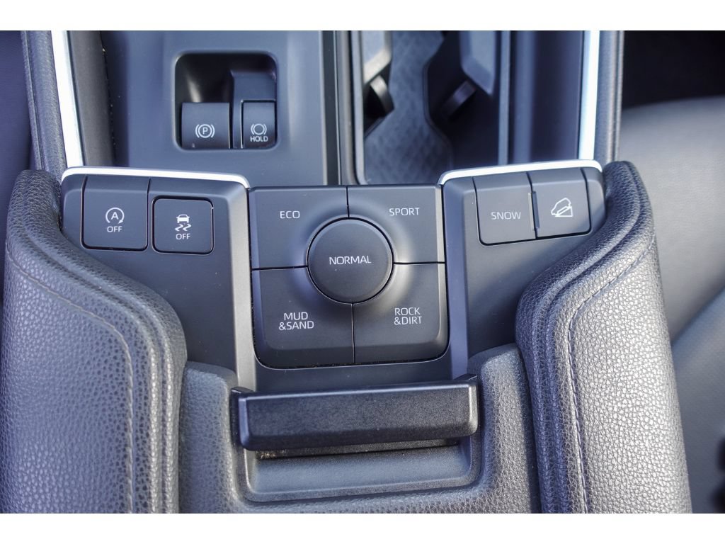 Certified 2025 Toyota Grand Highlander AWD image 20
