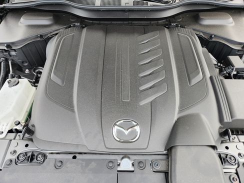 Certified 2026 MAZDA CX-90 3.3 Turbo w/ Preferred Package AWD/4WD image 9