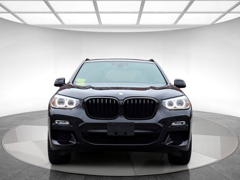 Used 2018 BMW X3 xDrive30i AWD/4WD image 2