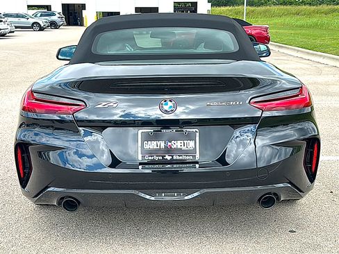 New 2026 BMW Z4 M40i w/ Premium Package RWD image 7