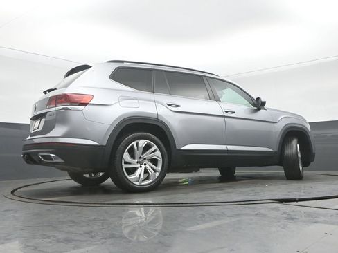 Used 2023 Volkswagen Atlas SE AWD/4WD image 34