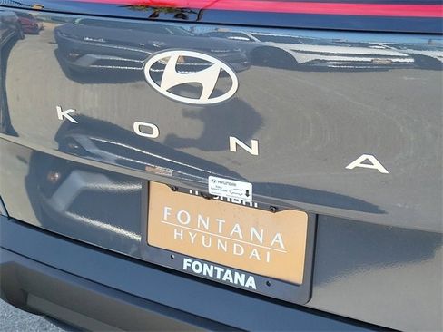 New 2026 Hyundai Kona SE image 23