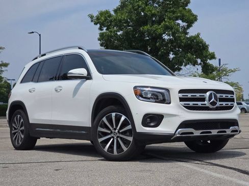 Certified 2023 Mercedes-Benz GLB 250 4MATIC image 1