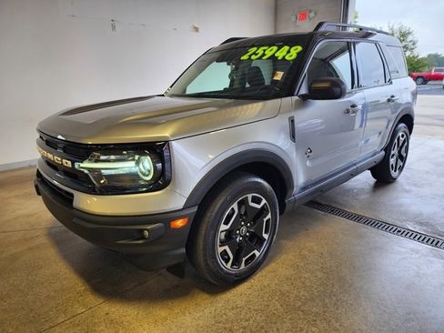 Used 2021 Ford Bronco Sport Outer Banks image 8