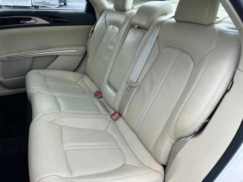 Used 2013 Lincoln MKZ AWD image 10