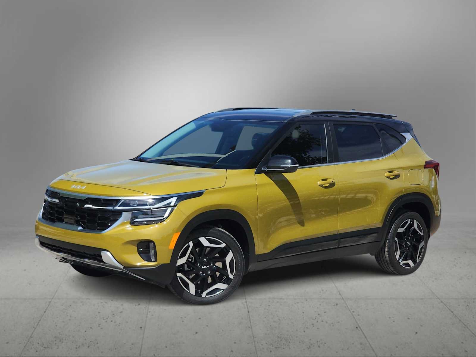 Used 2024 Kia Seltos SX AWD/4WD image 1