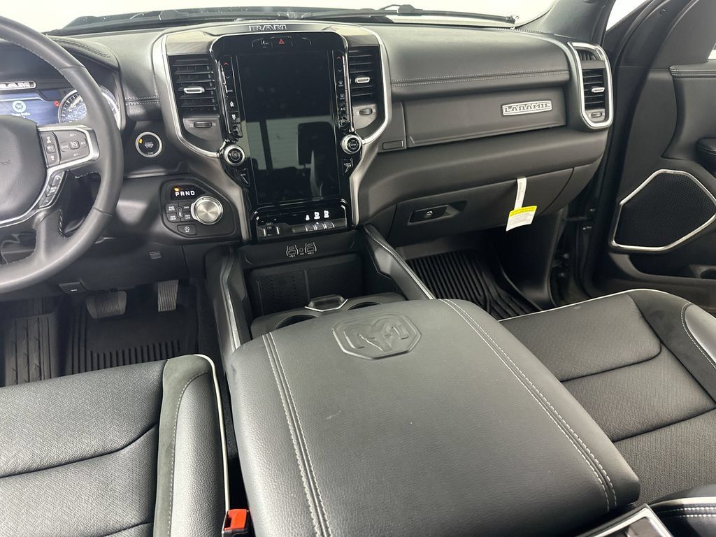 Used 2026 RAM 1500 Laramie w/ Sport Appearance Package AWD/4WD image 21