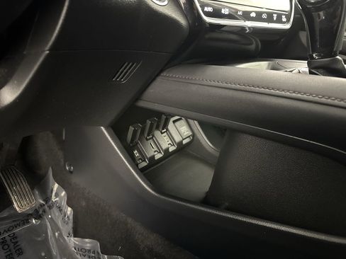 Used 2016 Honda HR-V EX image 15