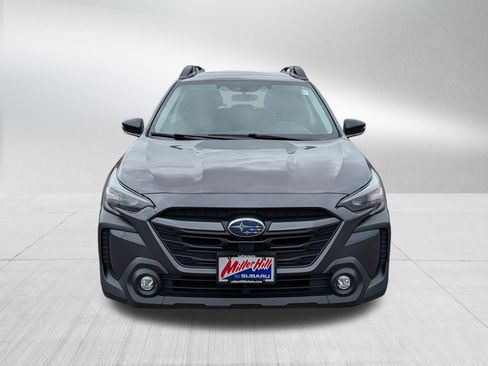Used 2024 Subaru Outback Premium AWD/4WD image 2