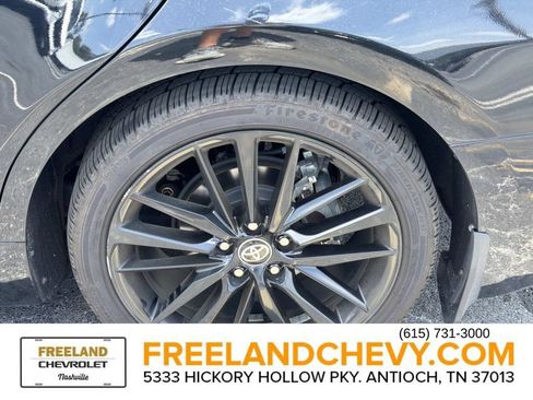 Used 2022 Toyota Camry XSE FWD image 11