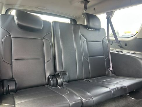 Used 2015 Chevrolet Suburban LTZ AWD/4WD image 34
