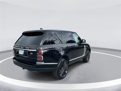 Used 2022 Land Rover Range Rover Westminster Edition image 4