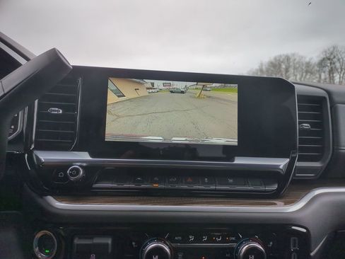 New 2026 GMC Sierra 1500 Elevation image 11