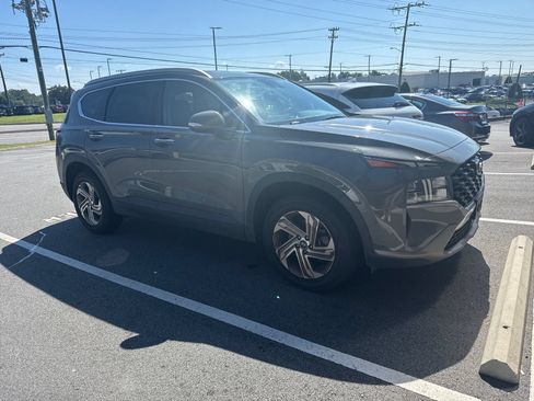 Used 2023 Hyundai Santa Fe SEL FWD image 5