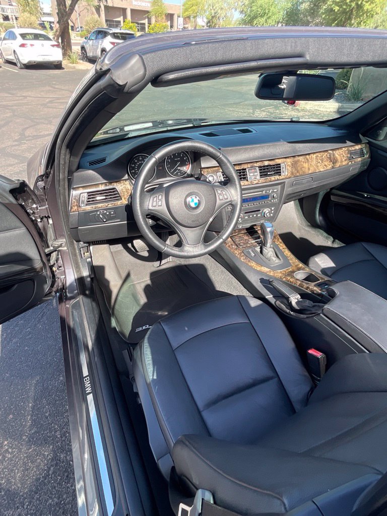 Used 2008 BMW 328i Convertible RWD image 18
