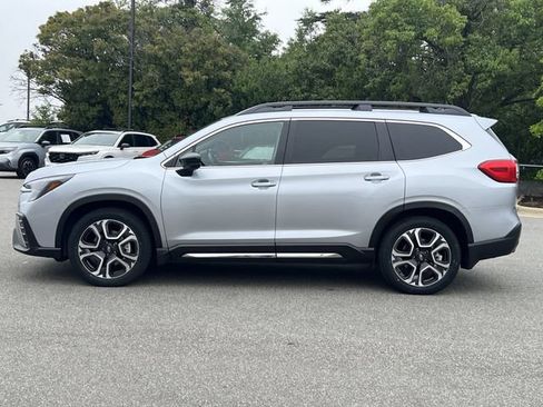 Certified 2025 Subaru Ascent Limited AWD/4WD image 10