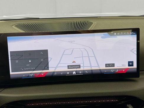 New 2026 BMW 330i xDrive Sedan w/ Convenience Package image 13