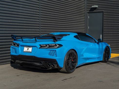 Used 2021 Chevrolet Corvette Stingray Premium Cpe w/ Z51 Performance Package image 9