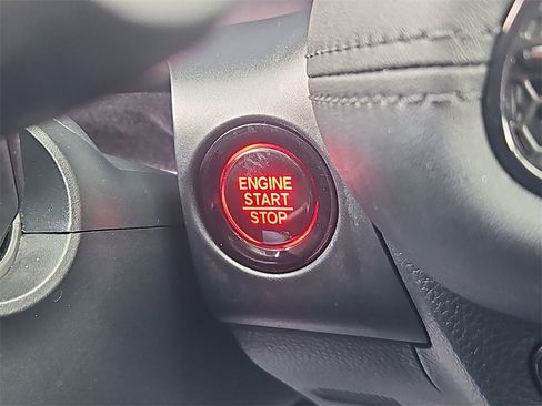 Certified 2024 Honda HR-V LX image 18