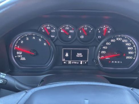 Used 2023 Chevrolet Silverado 1500 Custom image 19