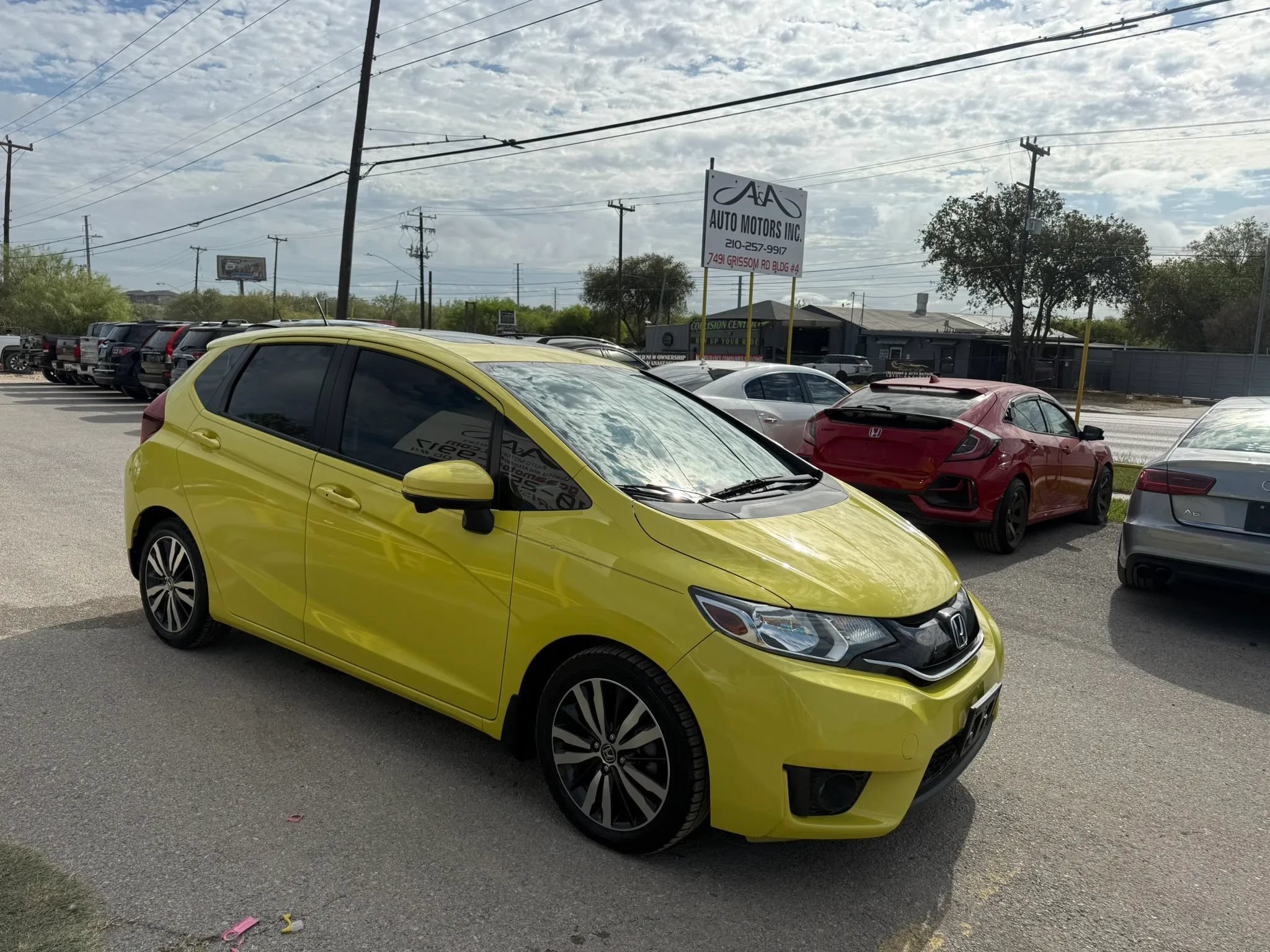 Used 2015 Honda Fit EX image 3