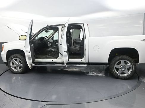 Used 2012 GMC Sierra 2500 Denali AWD/4WD image 43