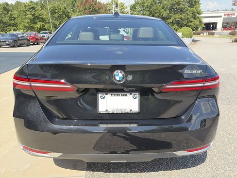 Used 2026 BMW 530i RWD image 12