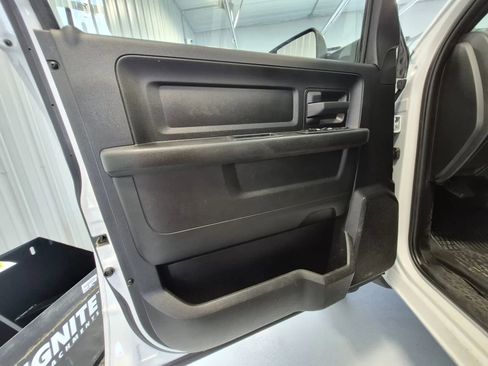 Used 2021 RAM 5500 Tradesman w/ Chrome Appearance Group AWD/4WD image 7