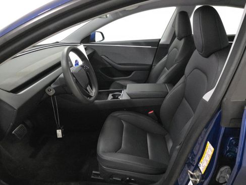 Used 2024 Tesla Model 3 Long Range RWD image 8